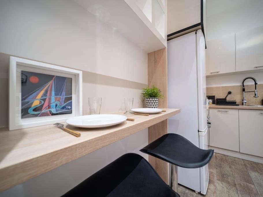 Appartement Tout Equipe 2 A 4 Couchages Au Coeur Du Vieux Port マルセイユ エクステリア 写真